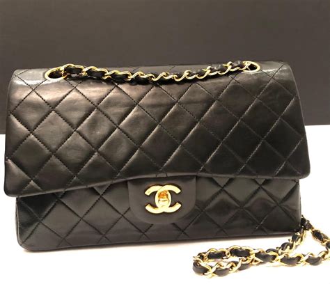 chanel flap 2.55 lambskin|chanel classic flap black.